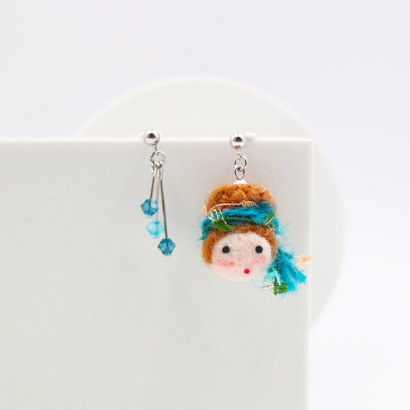 momoB Amy Earrings / Clip-ons - ต่างหู - ขนแกะ สีเขียว