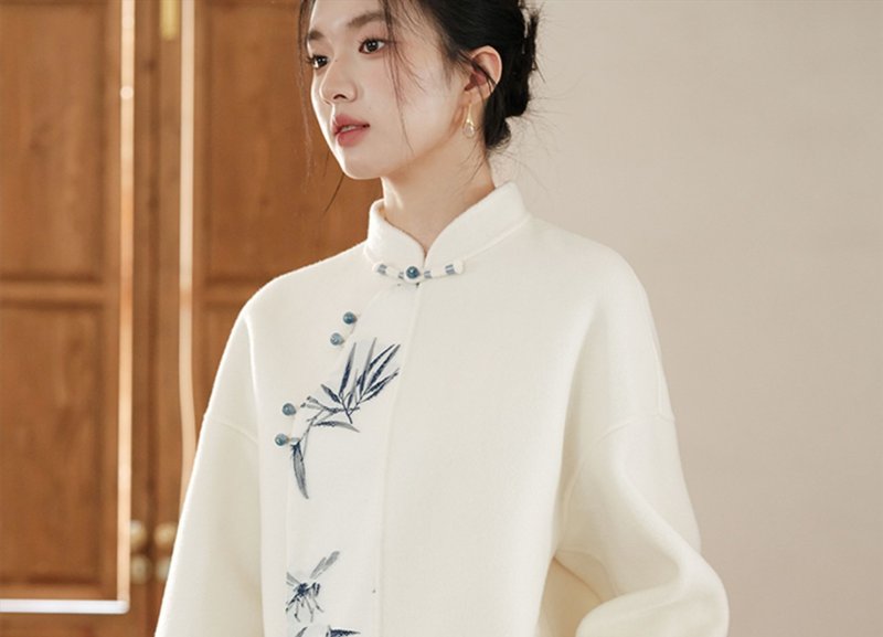 新中式復古中國風 簡奢印花100羊毛雙面呢 外套/半裙 - 女上衣/長袖上衣 - 羊毛 白色