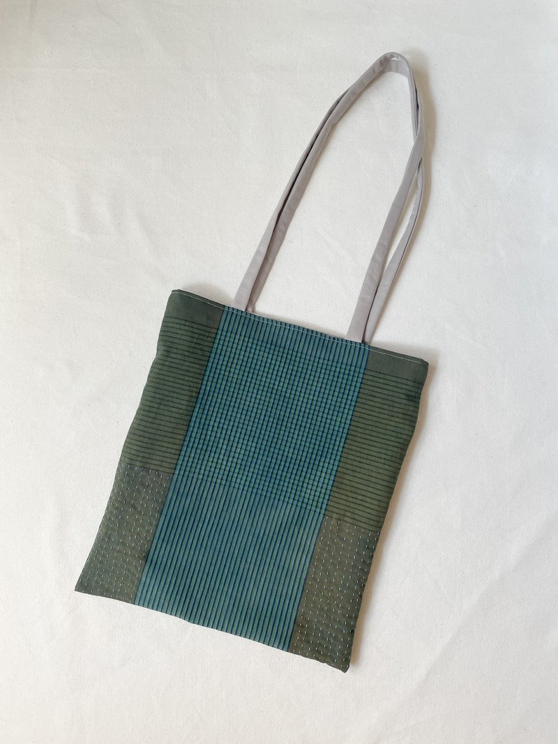 日本製 藍染 刺子 古布使用 Japanblue sashiko   Tote BAG コットンのトートバッグ 焼けあり - 手提包/手提袋 - 棉．麻 藍色