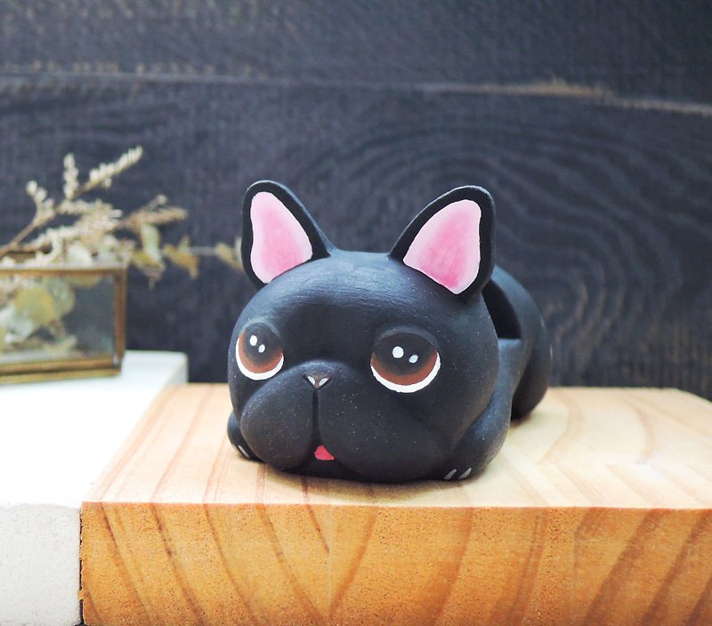 Cute French fighting dog mobile phone holder business card holder handmade wooden healing small wood carving doll decoration - Items for Display - Wood Black