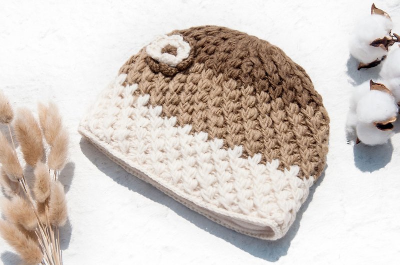 Hand-knitted pure wool hat/knitted hat/knitted woolen hat/inner bristle flower woolen hat/wool thread hat-flowers - Hats & Caps - Wool Khaki
