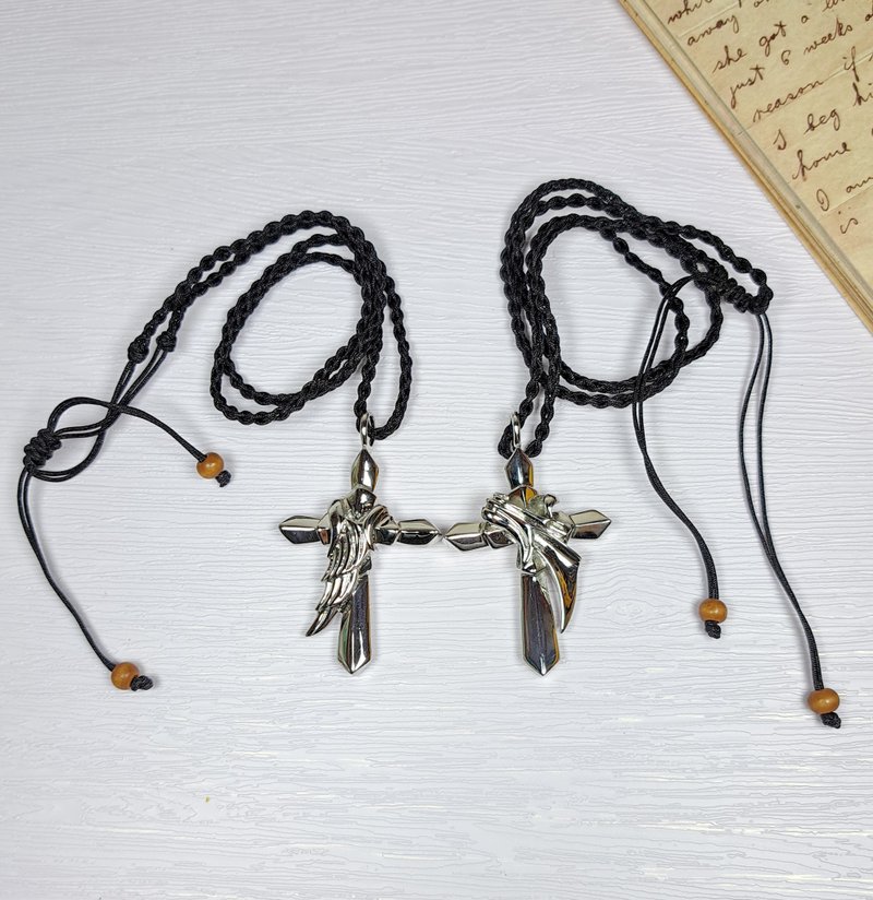 Angel wings cross couple neck rope couple neck chain men and women neck rope neck rope TN003 - สร้อยคอ - โลหะ สีดำ