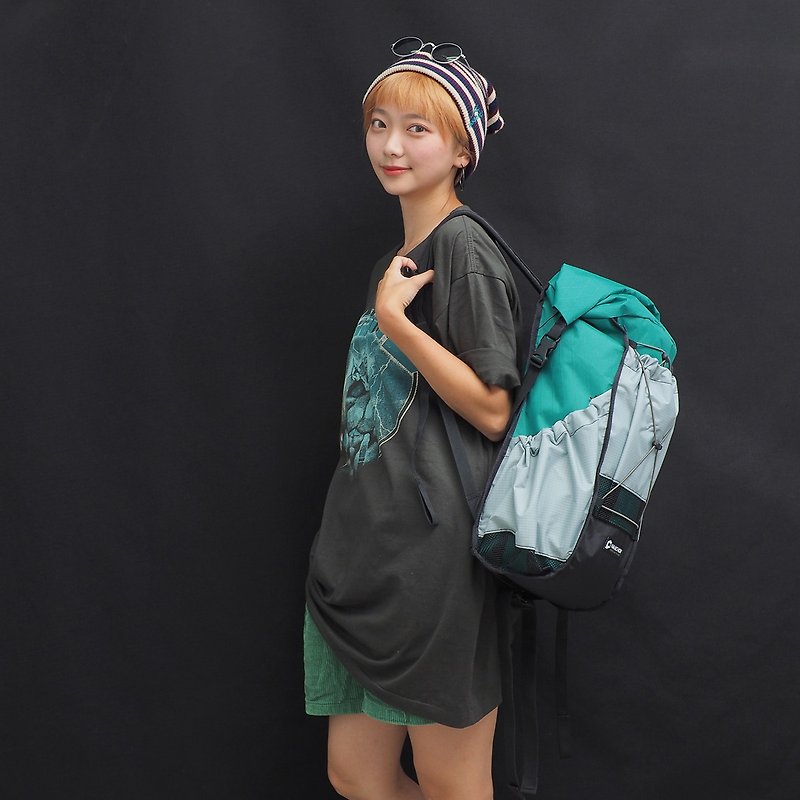 TUFFY MINI Hiking Daypack - Backpacks - Waterproof Material 
