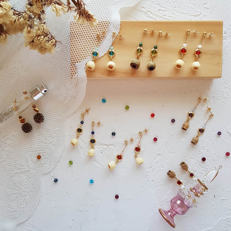 Antique Beads Fruit Earrings | Transfiguration / Free Clips - ต่างหู - พืช/ดอกไม้ หลากหลายสี
