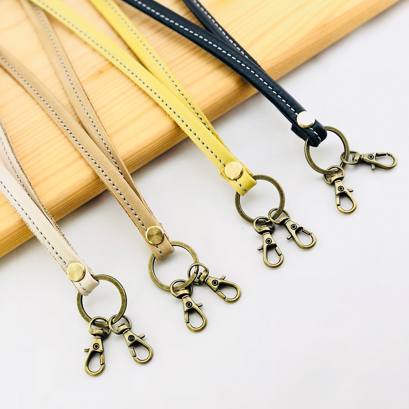 There are styles. Leather neck rope - identification card / key ring / EasyCard - อื่นๆ - หนังแท้ หลากหลายสี