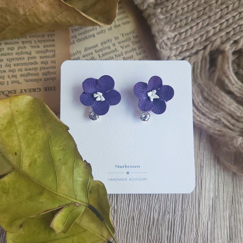 Leather Series-Purple Leather Flower Earrings/ Clip-On - ต่างหู - หนังแท้ สีม่วง