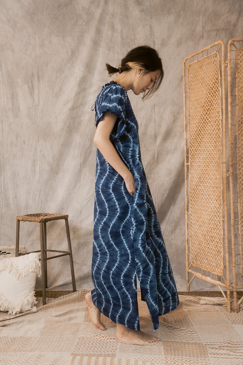 【KALAKAR】SHIBORI twist-dyed lace short-sleeved dress - ชุดเดรส - ผ้าฝ้าย/ผ้าลินิน สีน้ำเงิน