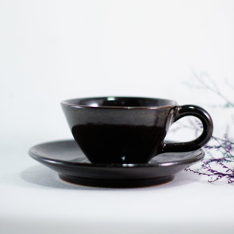(展示品)黑釉咖啡杯,附盤咖啡杯,咖啡杯組,杯碟-約95CC - 咖啡杯/馬克杯 - 陶 黑色