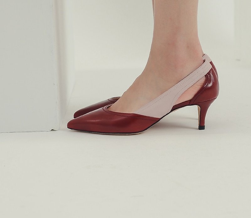 Streamline cutting hollow leather low heel red - รองเท้าส้นสูง - หนังแท้ สีแดง