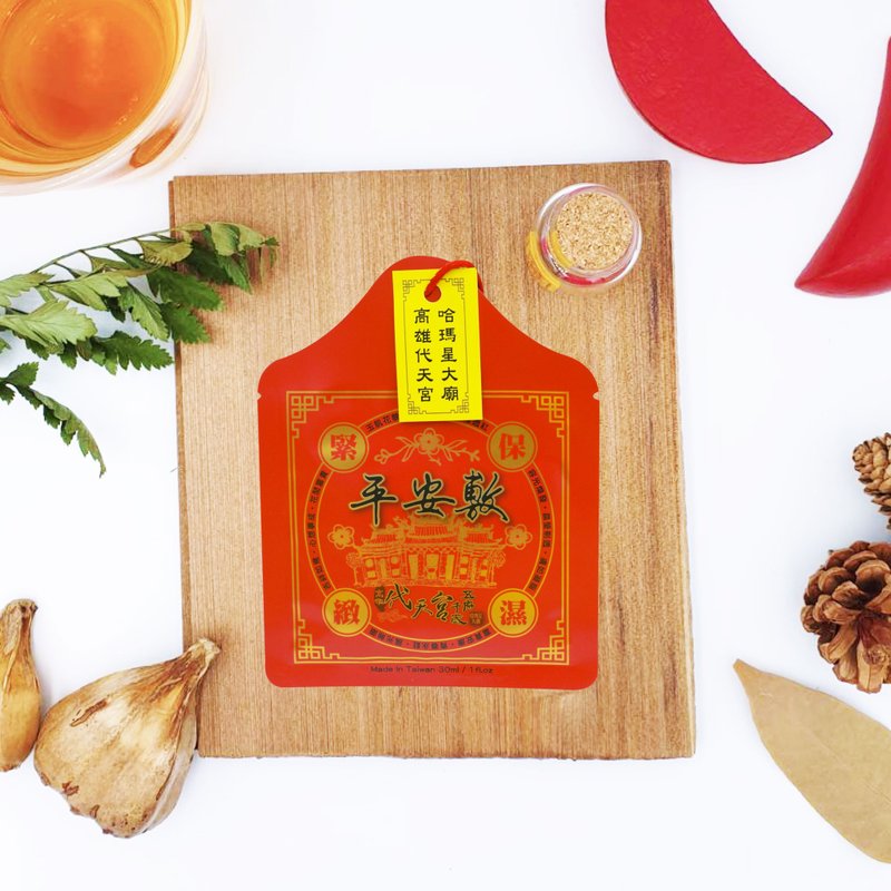 平安敷  人蔘精華面膜(1入) - 面膜/凍膜/泥膜 - 棉．麻 紅色