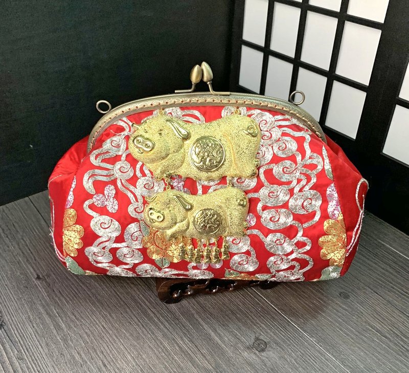 金豬牌== 二手裙褂口金包 - 手提包/手提袋 - 其他材質 多色