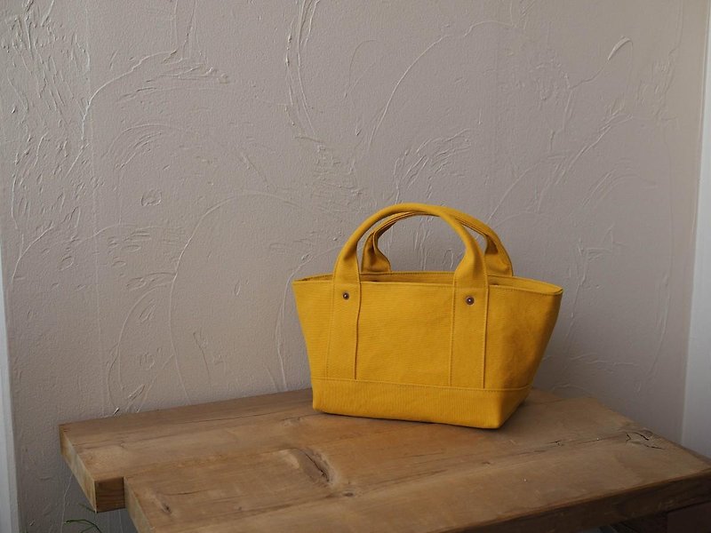 With a lid Tote S (Karashi) - Handbags & Totes - Cotton & Hemp Yellow