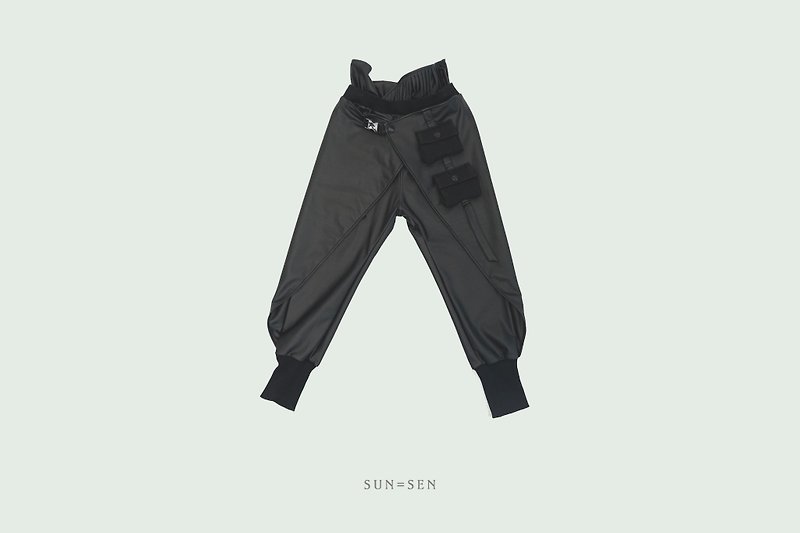 TOOLS HIDDEN Shuai Nong Flying Squirrel Tool Pants - Women's Pants - Polyester Black