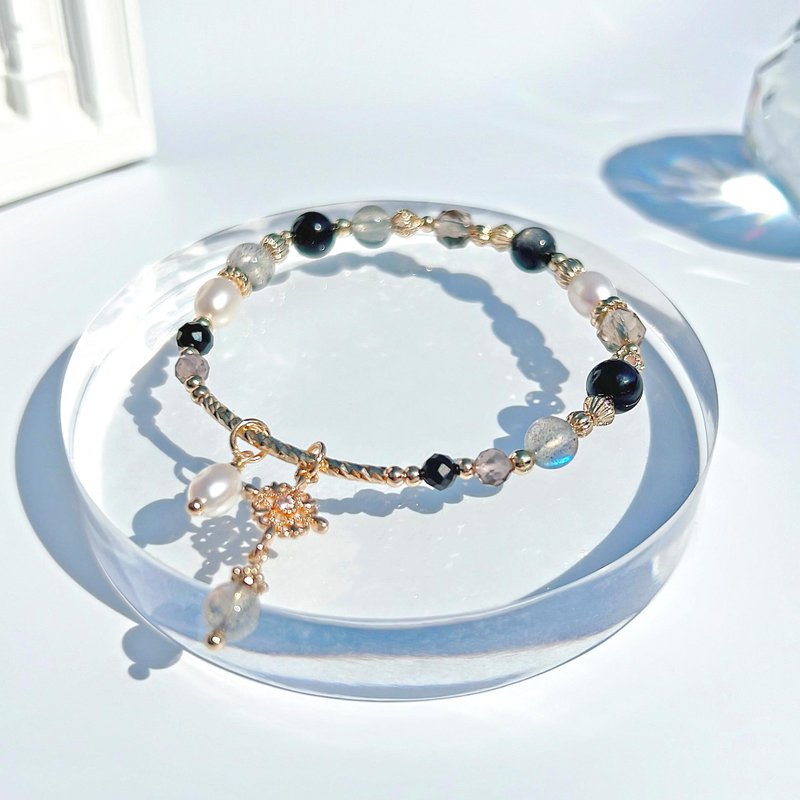 Silver Stone Labradorite Tea Crystal Freshwater Pearl 14K Gold Filled Natural Crystal Bracelet - Bracelets - Crystal Gold