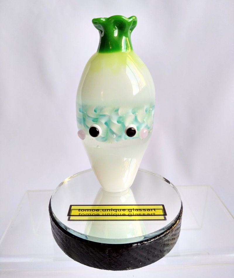 Brain in Japanese white radish - Items for Display - Glass Multicolor