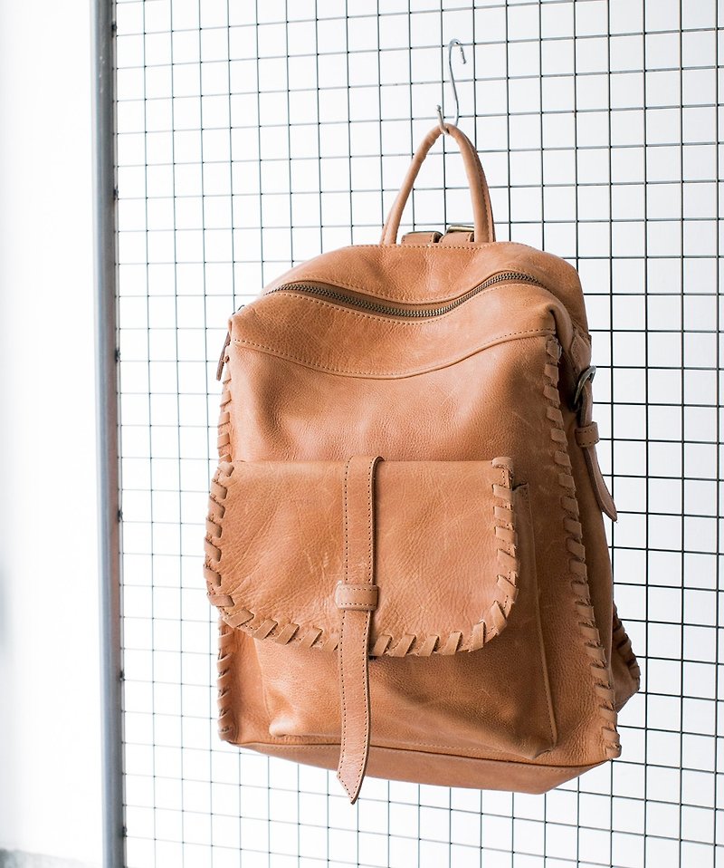Detail woven design big back backpack - brown orange - กระเป๋าเป้สะพายหลัง - หนังแท้ สีนำ้ตาล