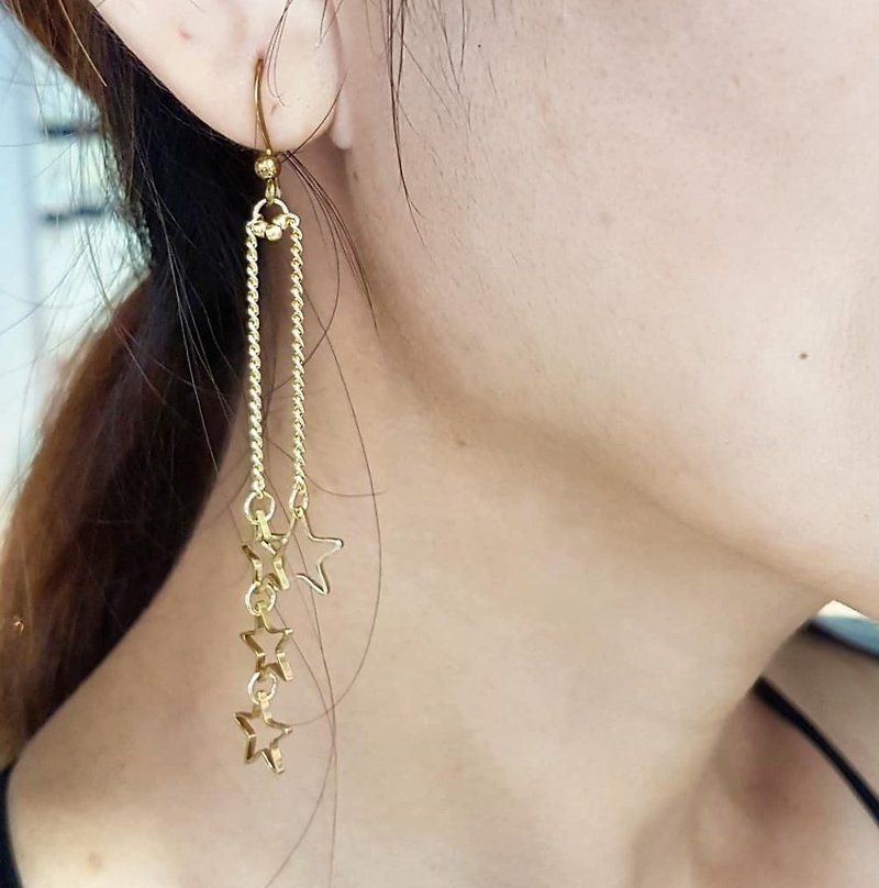 Exclusive Design_Star Tassel Copper Earrings - ต่างหู - ทองแดงทองเหลือง สีกากี