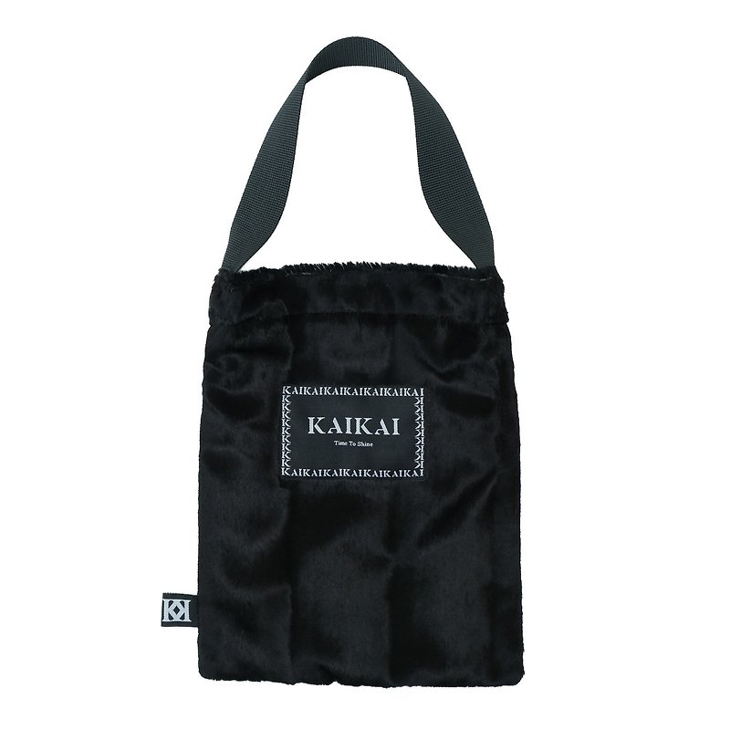 KAIKAI - MASQUERADE - corrugated mink clutch bag - Handbags & Totes - Polyester Black