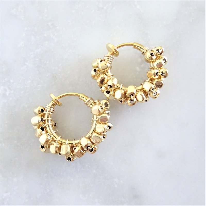 pti gold square metal wrapped hoop earring 夾式耳環 - 耳環/耳夾 - 其他金屬 金色