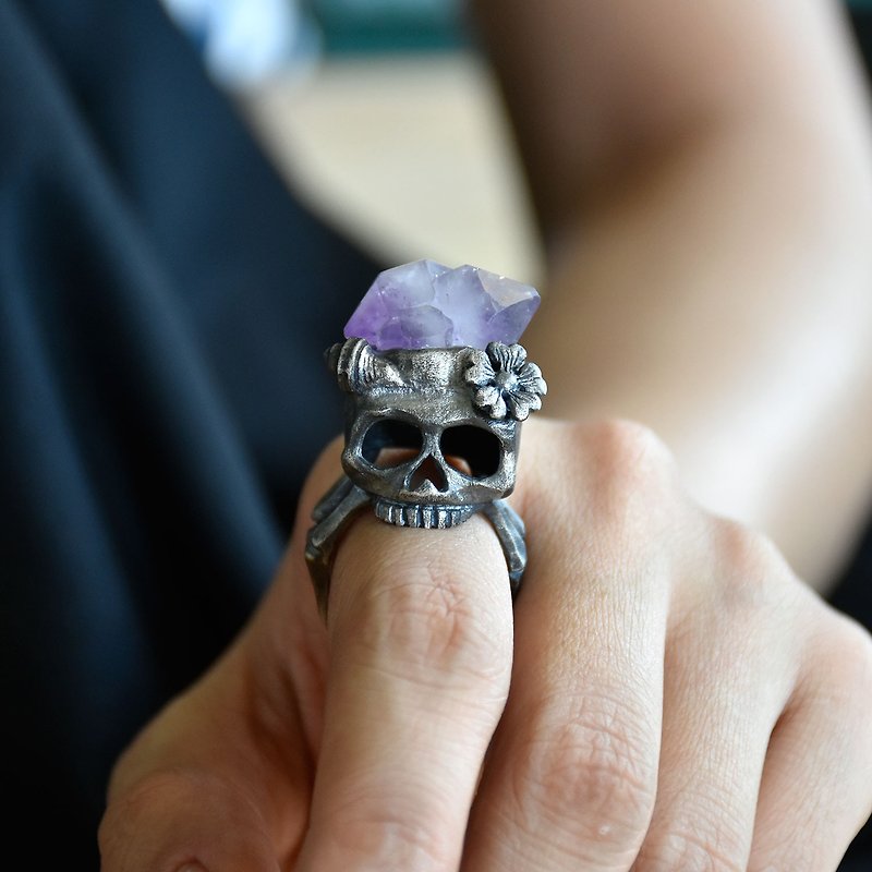 Original design 925 Silver dark black aesthetics amethyst rough amethyst ore skull open ring - General Rings - Crystal Purple