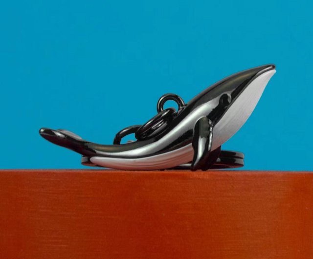鯨木 超貧弱なクジラ アクリルキーホルダー 超貧弱なクジラのアクリルキーホルダー - hinjack9 - BOOTH