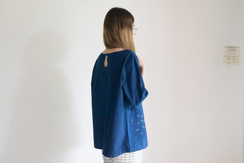 Hyotan blouse | Natural cotton deep blue dye indigo - Women's Tops - Cotton & Hemp Blue