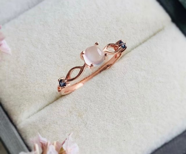 キャッツアイムーンストーンリング 指輪 ムーンストーン リング (キャッツアイ ムーンストーン) ラウンド型、5