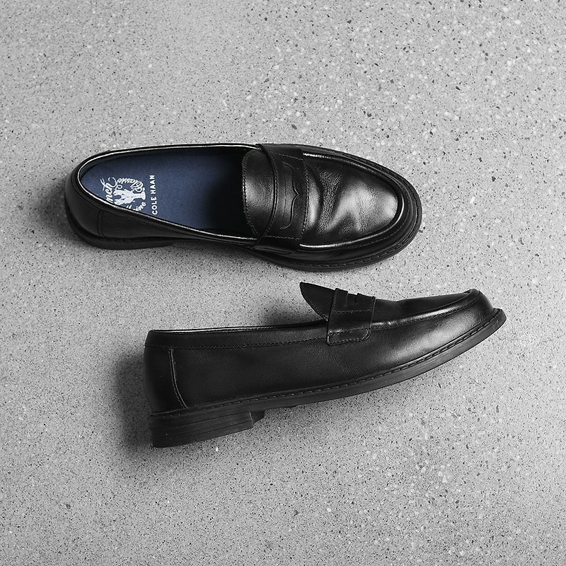 COLE HAAN Loafer  EUR 37 - รองเท้าอ็อกฟอร์ดผู้หญิง - หนังแท้ สีดำ