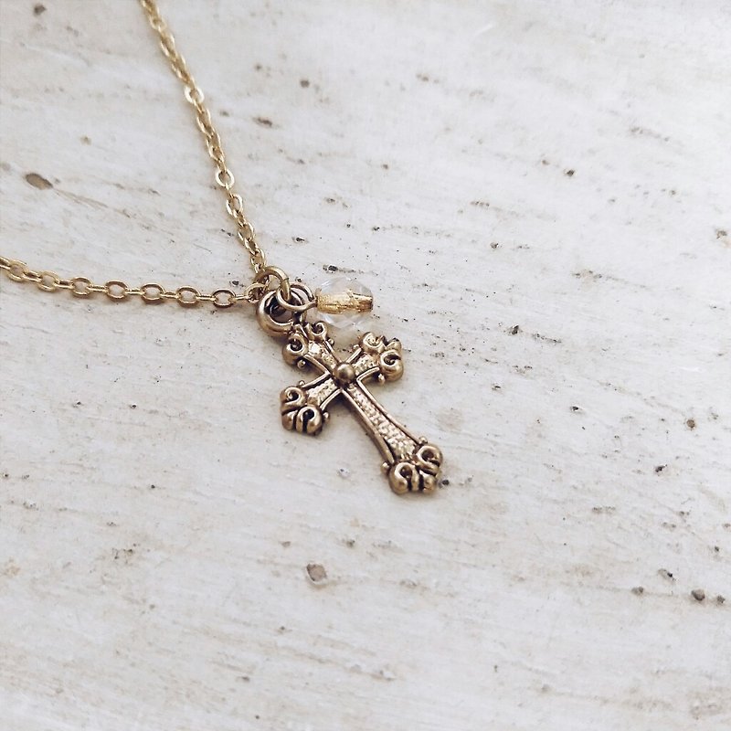 necklace clavicle chain classical cross - สร้อยคอทรง Collar - วัสดุอื่นๆ สีทอง