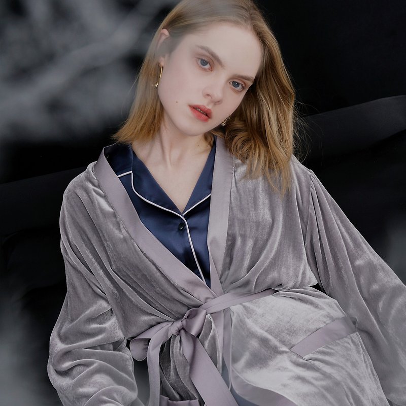 Silk velvet nightgown, long bathrobe, simple original design, long-sleeved home service autumn and winter women - Loungewear & Sleepwear - Silk Silver
