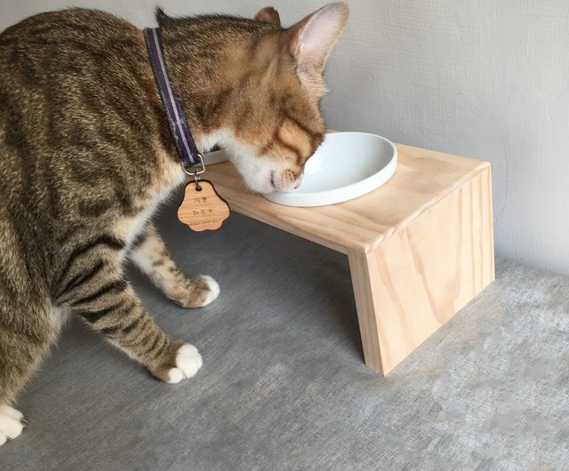 新品　最終お値下げ　クラシックスタイル ペット用犬＆猫ボウルスタンド　ゴールド 楽天市場】フードボウル 犬 猫 スタンド 北欧風 おしゃれ
