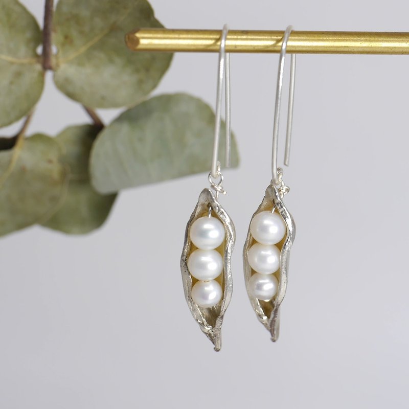 Wandoujia sterling silver pearl earrings- (can be changed into painless Clip-On) - Earrings & Clip-ons - Pearl Silver