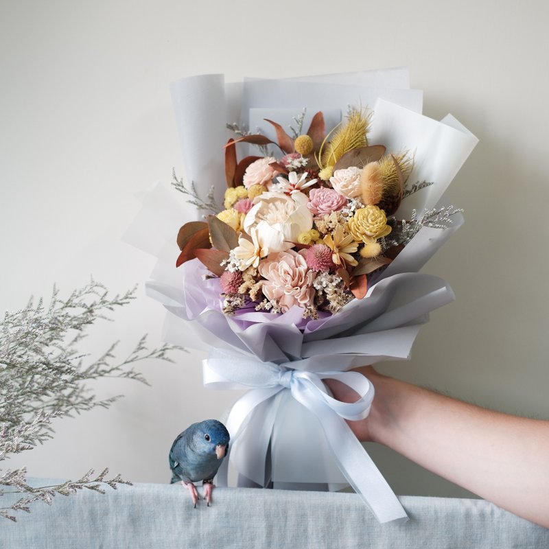 To be continued | Slightly sweet and slightly drunk dry flower Korean-style bouquet of graduation season Valentine's Day "in stock" - ช่อดอกไม้แห้ง - พืช/ดอกไม้ สึชมพู