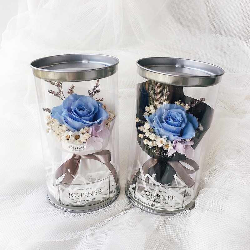 journee Serenity Blue Everlasting Rose Small Flower Jar with Cards of Dried Blue Rose Flowers - ช่อดอกไม้แห้ง - พืช/ดอกไม้ 
