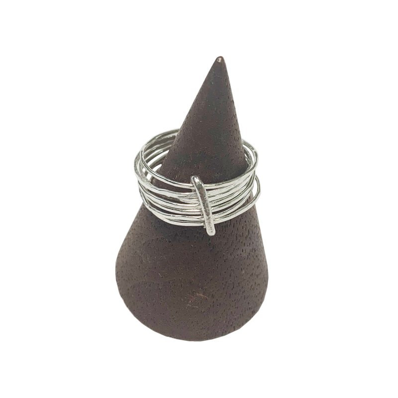 Sterling Silver Ring French semainier layered delicate hammered Ring - 戒指 - 純銀 銀色