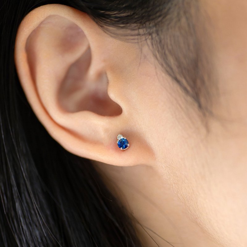 Natural sapphire 18K earrings/velvet blue/ Gemstone earrings/customized - ต่างหู - เครื่องเพชรพลอย สีน้ำเงิน