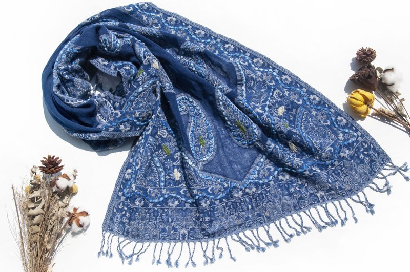 喀什米爾Cashmere/水煮羊毛披肩/針織圍巾/刺繡圍巾/羊絨披巾-花 - 圍巾/披肩 - 羊毛 多色