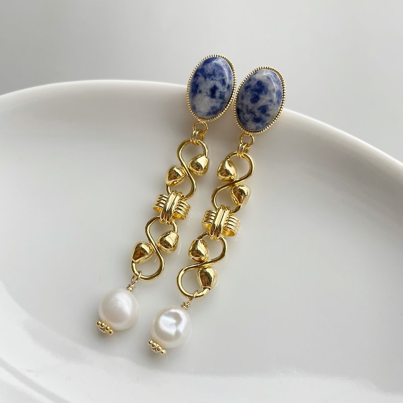 Marble blue chain earrings earrings / Clip-On - ต่างหู - เครื่องประดับพลอย สีน้ำเงิน