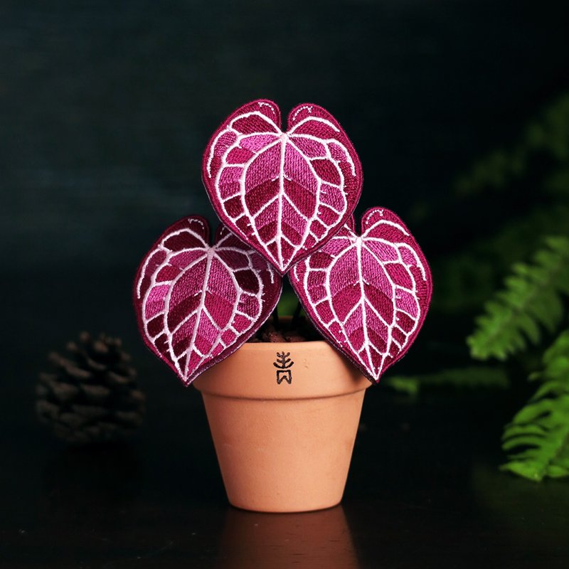 紅水晶-刺繡盆栽-海外限定賣場 - 擺飾/家飾品 - 其他材質 紅色