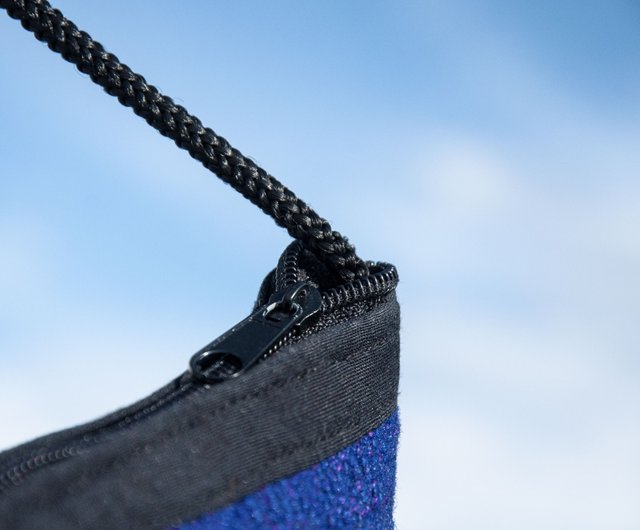 WOVEN Zipper Sling Bag - Blue