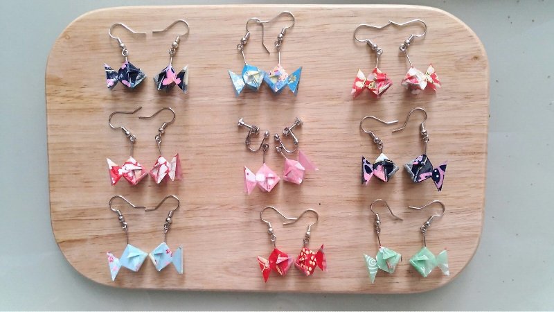 Origami Gold Fish Earrings (Or Ear Clips)_Page 3 (Total 3 Pages for choose) - ต่างหู - กระดาษ หลากหลายสี