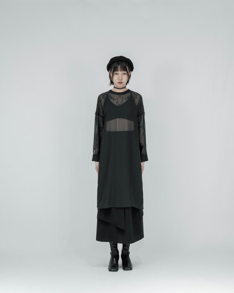 MUKK DESIGN 背後開衩長版雪紡上衣 雙面穿 - 女上衣/長袖上衣 - 聚酯纖維 黑色