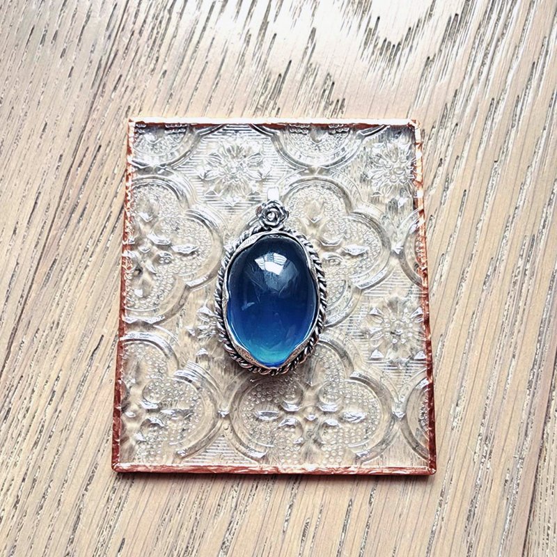 [Handmade by Qu Shuichen] Aquamarine sterling silver pendant - สร้อยคอ - เครื่องเพชรพลอย สีน้ำเงิน