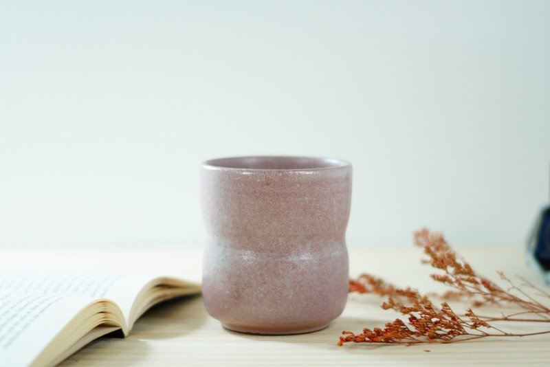 粉紫腰身握杯,茶杯,水杯-容量約250ml - 咖啡杯/馬克杯 - 陶 粉紅色