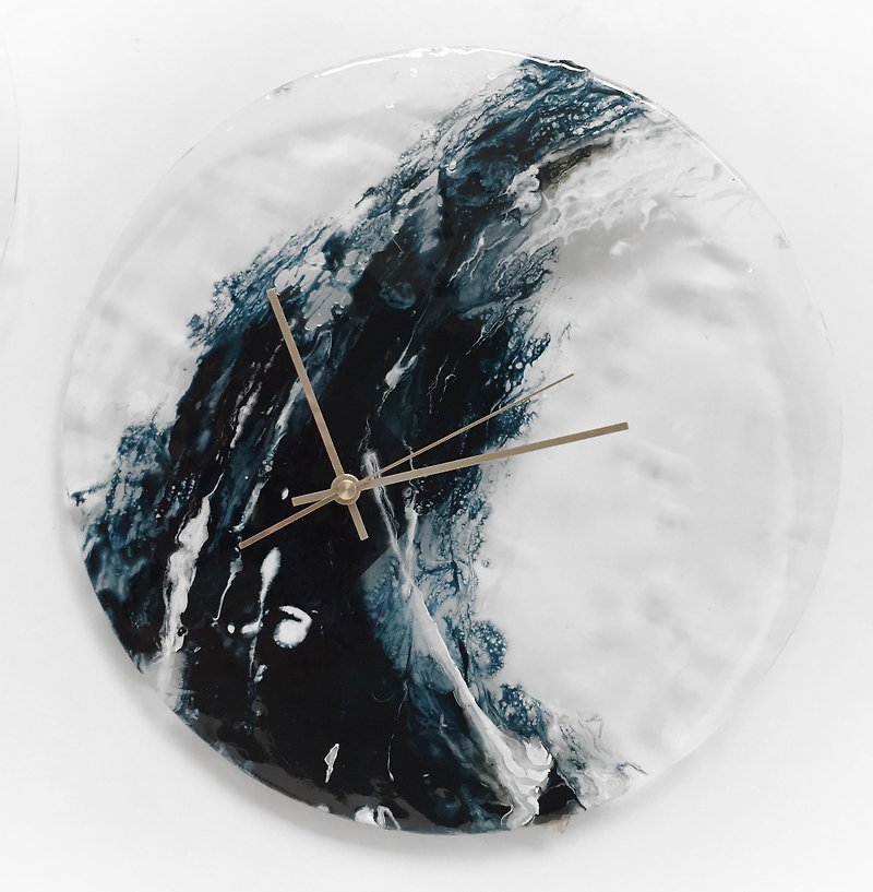 【浪の海・全透明・手工掛鐘】30cm - 時鐘/鬧鐘 - 塑膠 白色