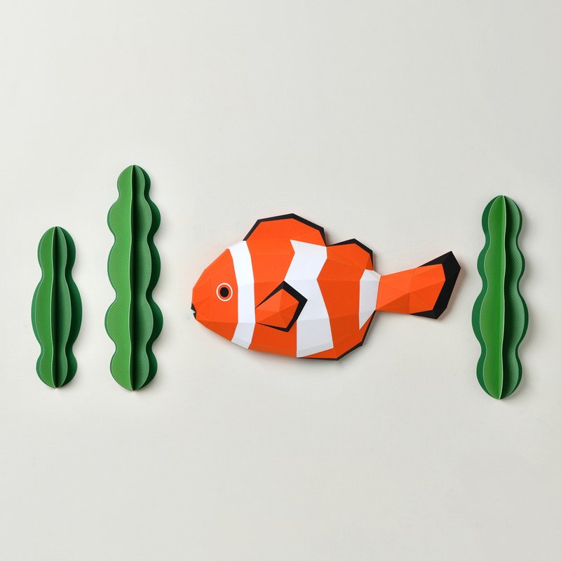 3D paper model-DIY hands-on-ocean series-clownfish-sea life decorations - Wood, Bamboo & Paper - Paper Multicolor