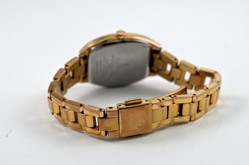 SEIKO セイコー☆腕時計 ルキア ソーラー電池式 V137-0CE0 送料無料SEIKO セイコーLUKIA ルキアソーラー電波時計Ref.V137