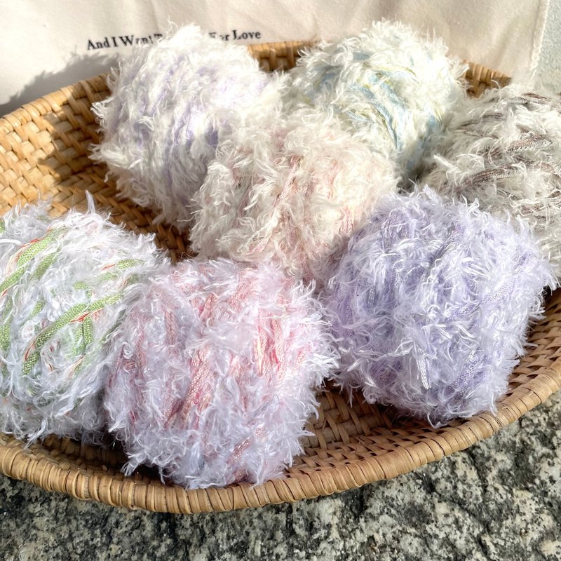 [Grained Orange] Three-ply mixed yarn-angel feathers | 50 grams per roll/1pcs (50g) - Knitting, Embroidery, Felted Wool & Sewing - Other Man-Made Fibers White