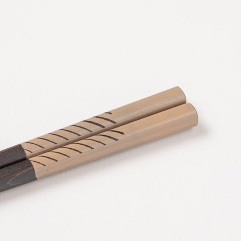 漆のお箸　くろしろ 黒・ななめ - 箸・箸置き - 木製 ブラック