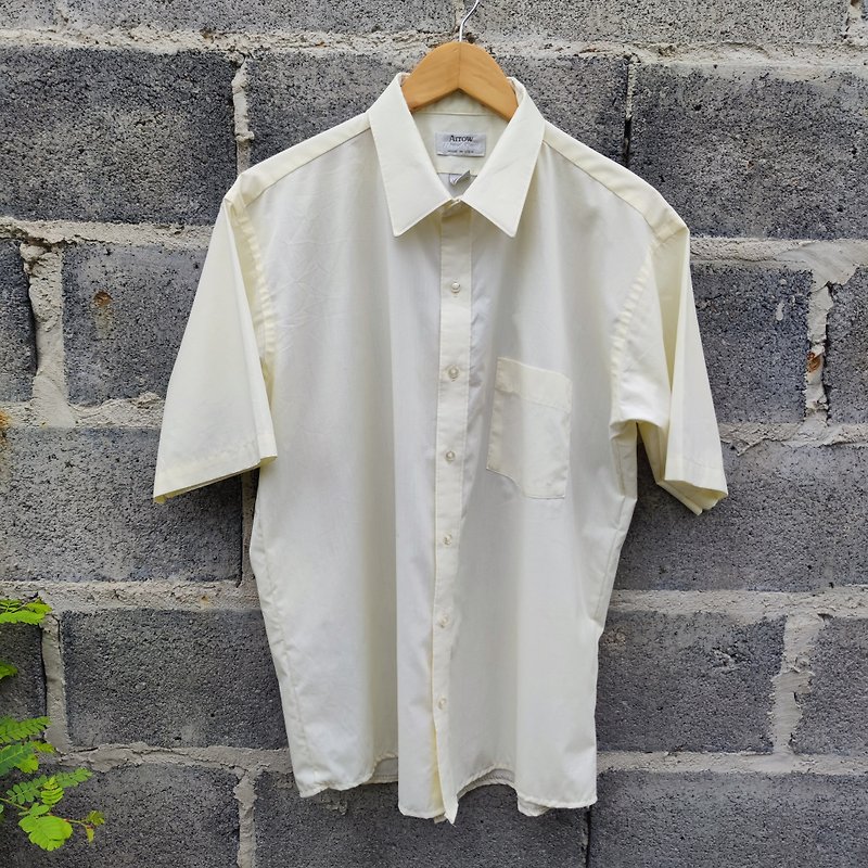 Vintage 80s Arrow Bradstreet Cotton Blend Short Sleeve Shirt - Men's Shirts - Cotton & Hemp Yellow